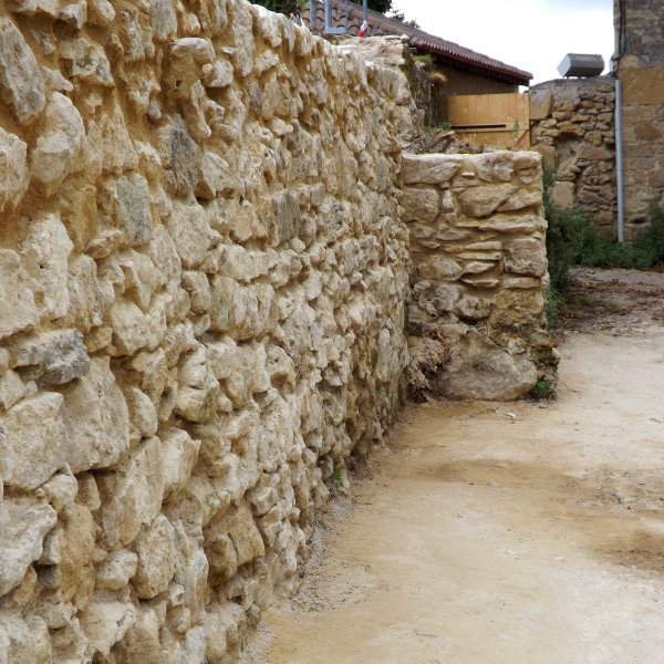 Maçonnerie pierre traditionelle gers sud ouest - restauration du bâti ancien - éco-construction - Arcilla Rossello
